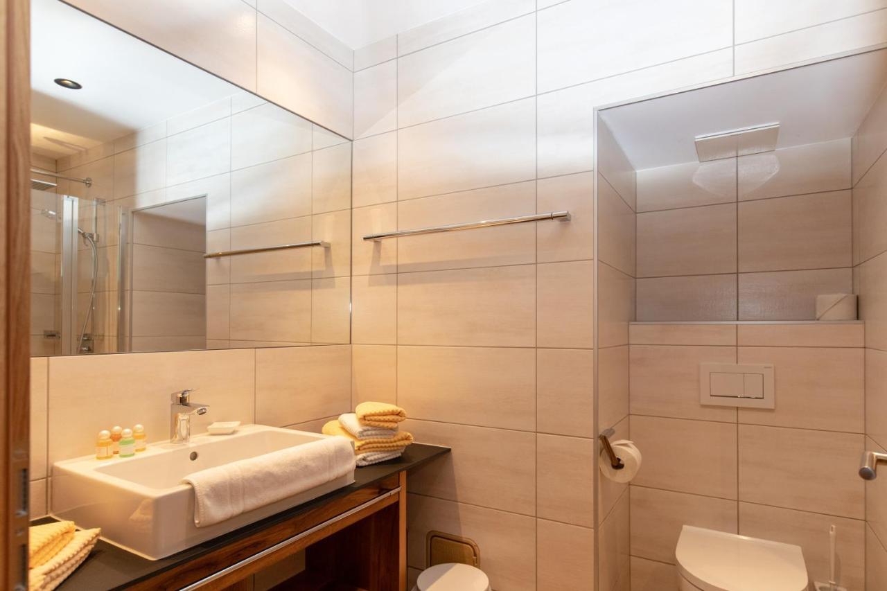 Hotel Neder Ішгль Екстер'єр фото