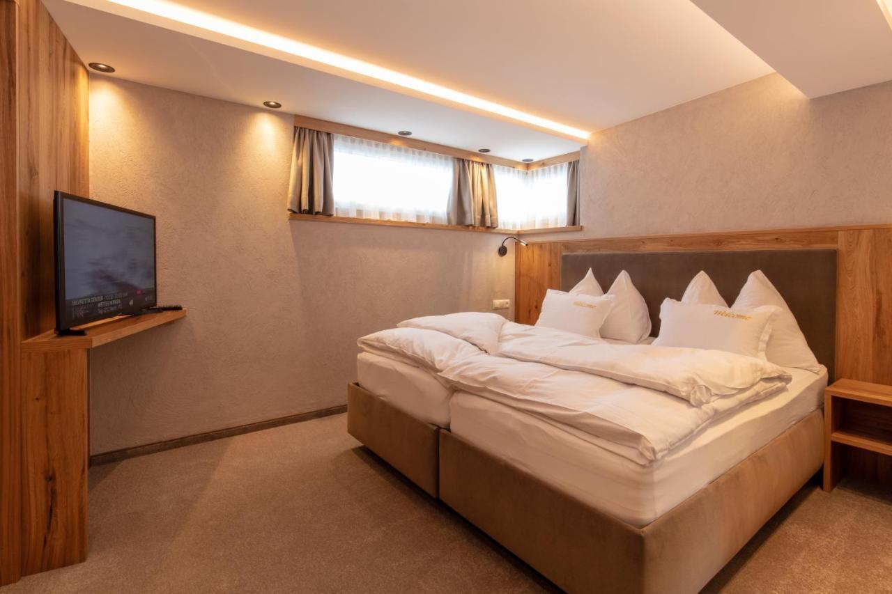 Hotel Neder Ішгль Екстер'єр фото
